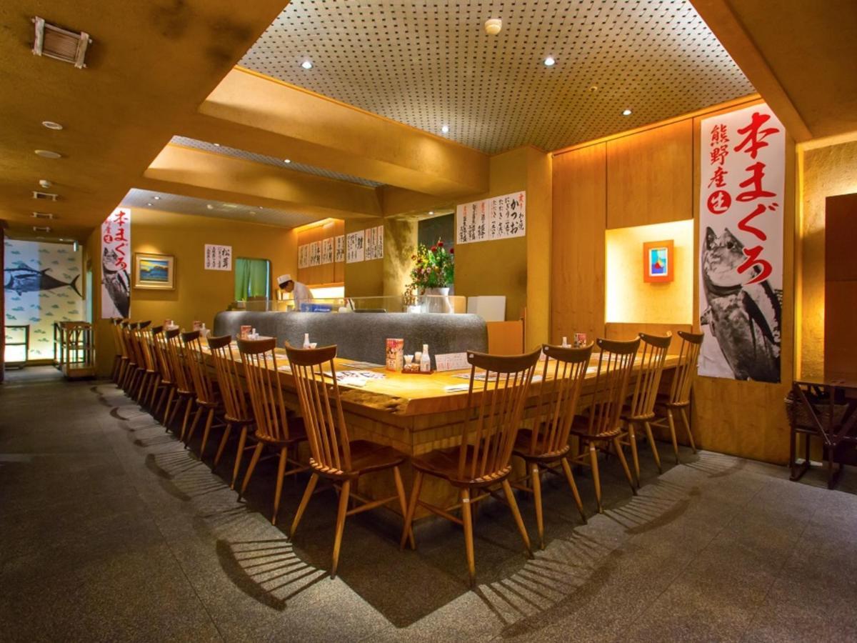 Via Inn Shin Osaka West Экстерьер фото