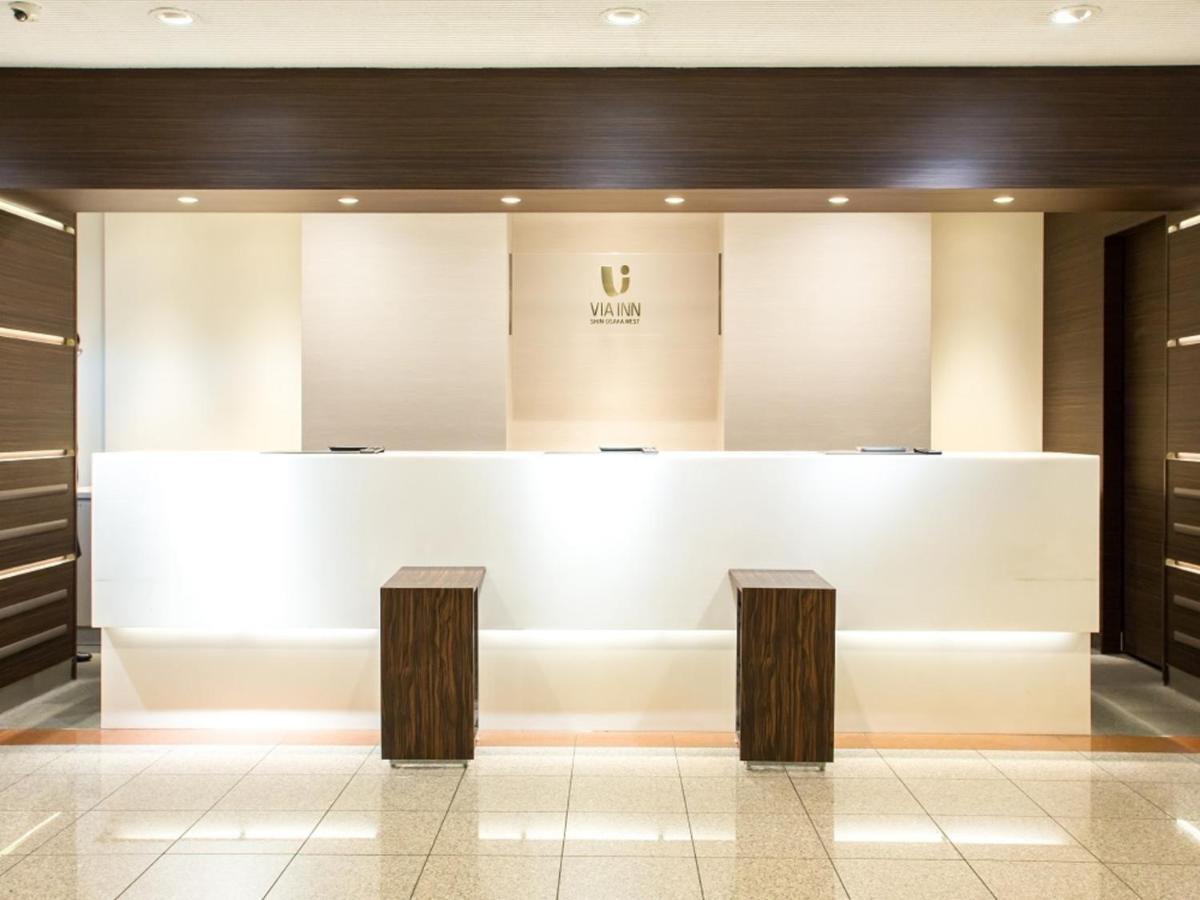 Via Inn Shin Osaka West Экстерьер фото