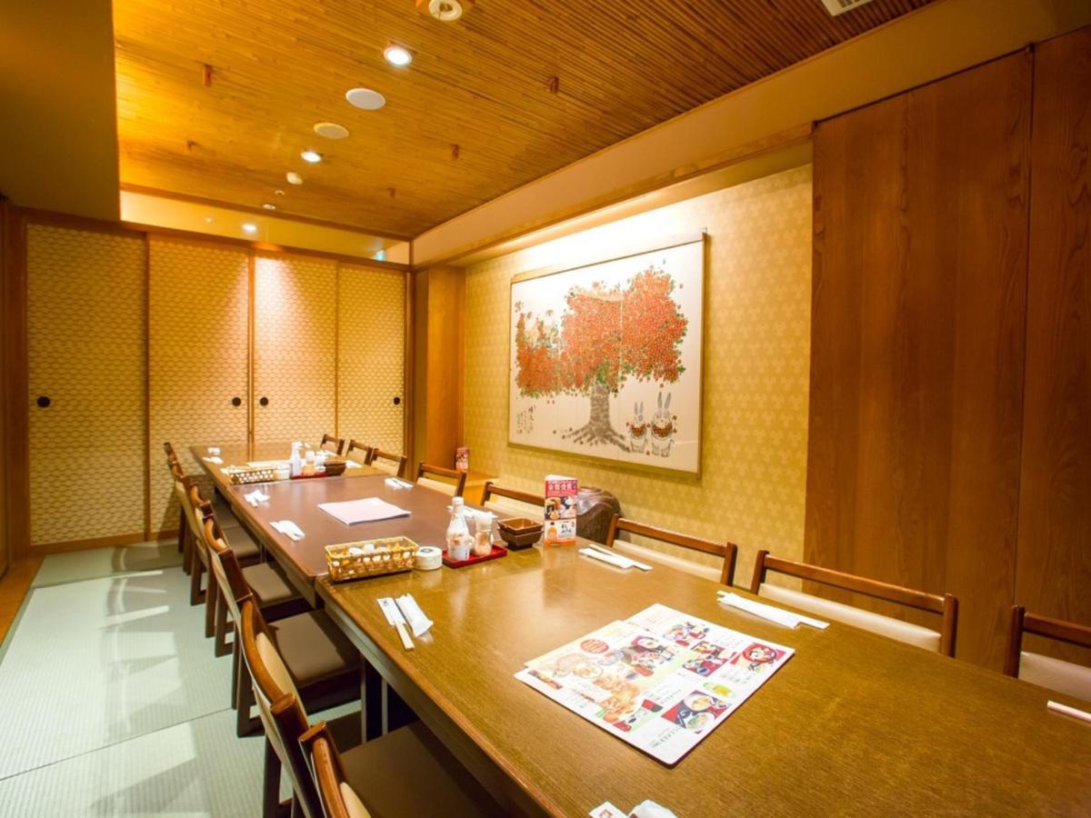 Via Inn Shin Osaka West Экстерьер фото