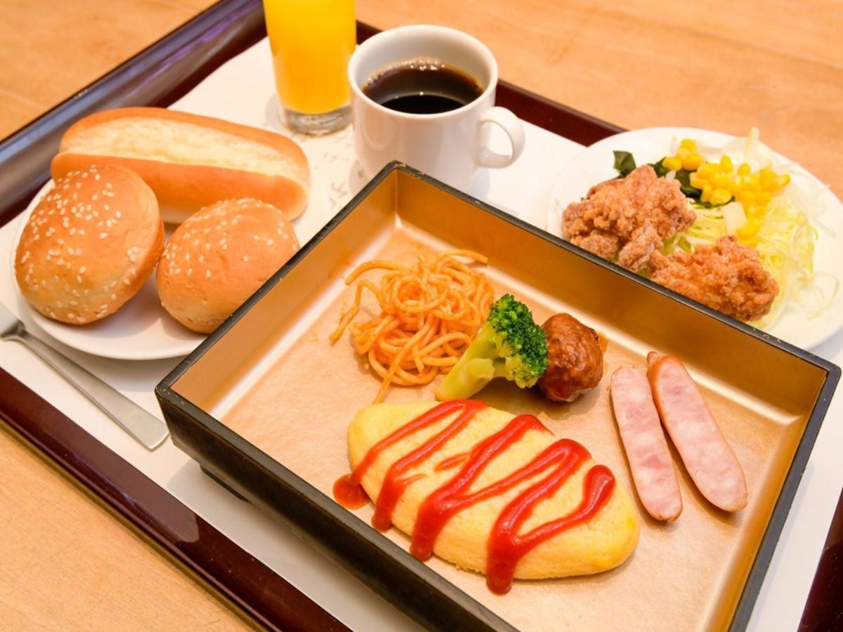 Via Inn Shin Osaka West Экстерьер фото