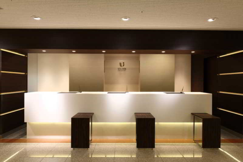 Via Inn Shin Osaka West Экстерьер фото